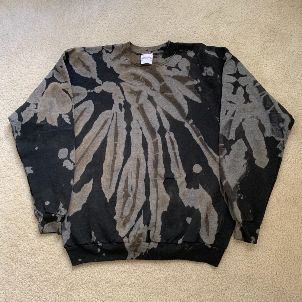 NWT Candy Did It!  Reverse Tye Dye Sweat Shirt 1 Of A Kind L